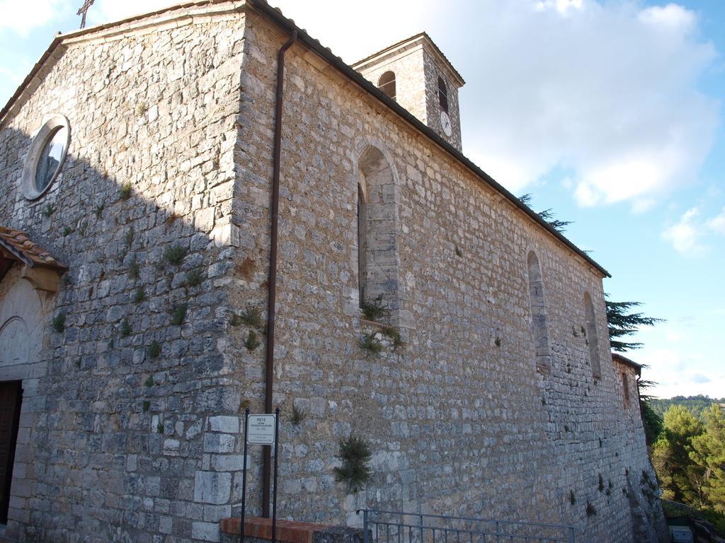 Hotel Locanda La Pieve Semproniano Esterno foto