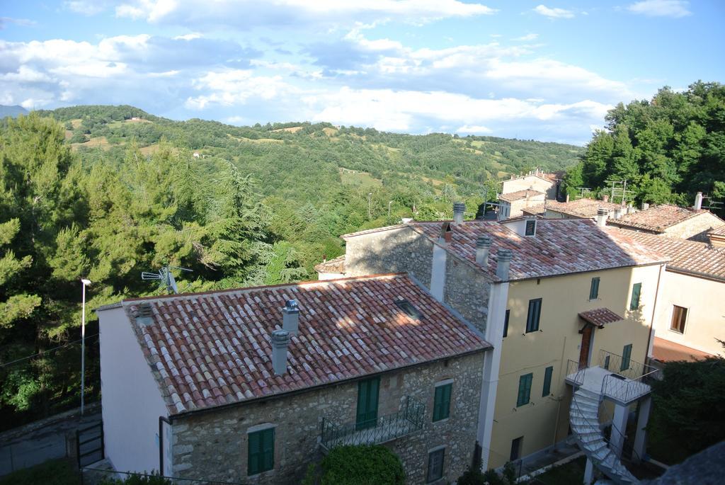 Hotel Locanda La Pieve Semproniano Esterno foto