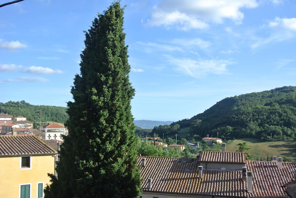 Hotel Locanda La Pieve Semproniano Esterno foto